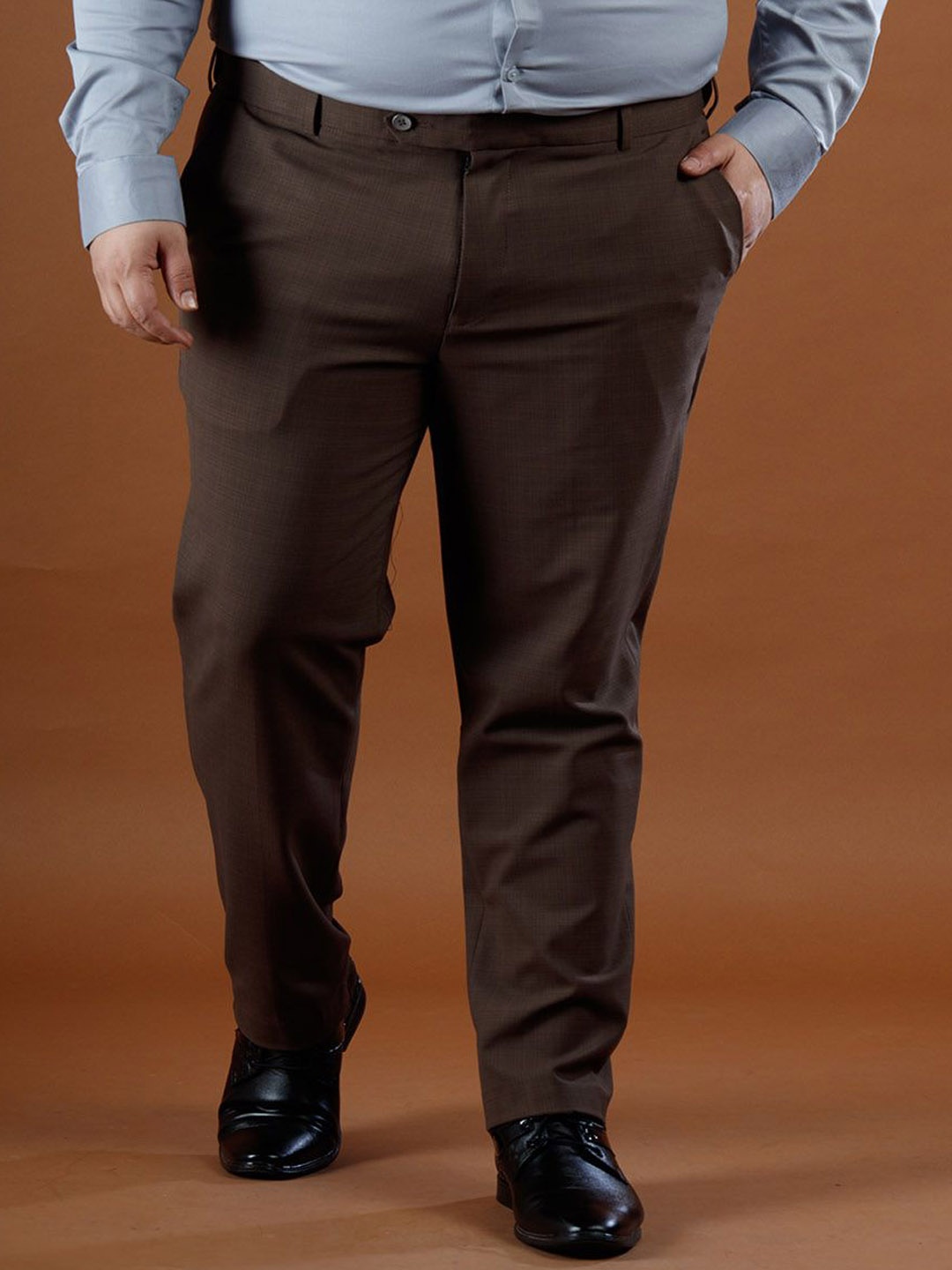 

Muffynn Men Relaxed Straight Leg Straight Fit Trousers, Brown