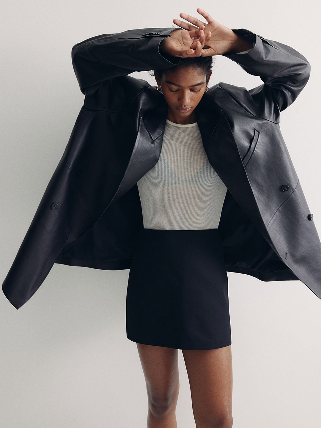 

H&M Women Mini Skirt, Black