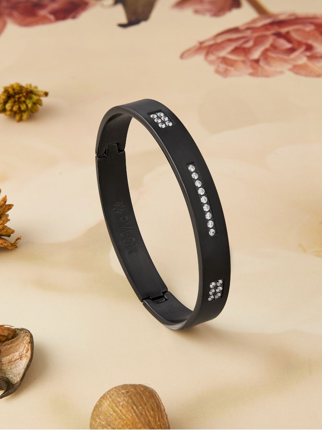 

PYLON Men American Diamond Kada Bracelet, Black