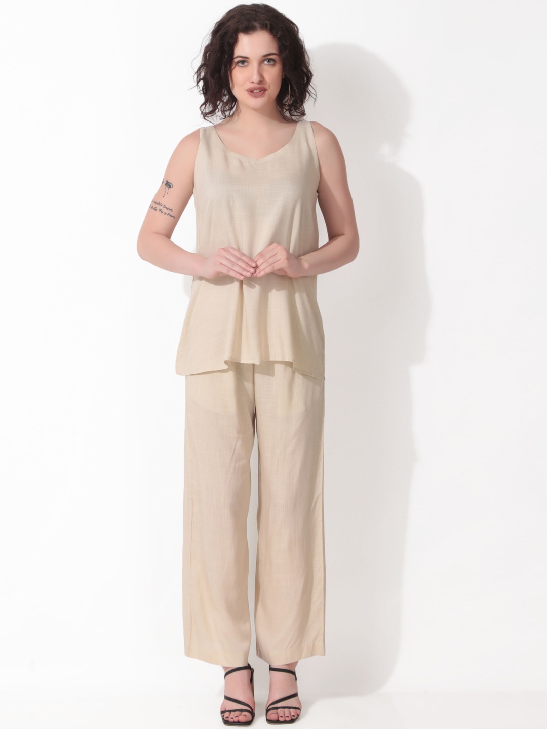 

Seryeon Round Neck Sleeveless Top With Trousers, Beige