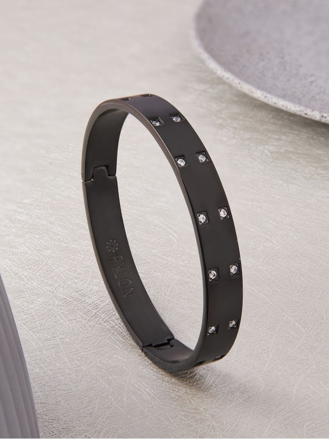 

PYLON Men American Diamond Kada Bracelet, Black