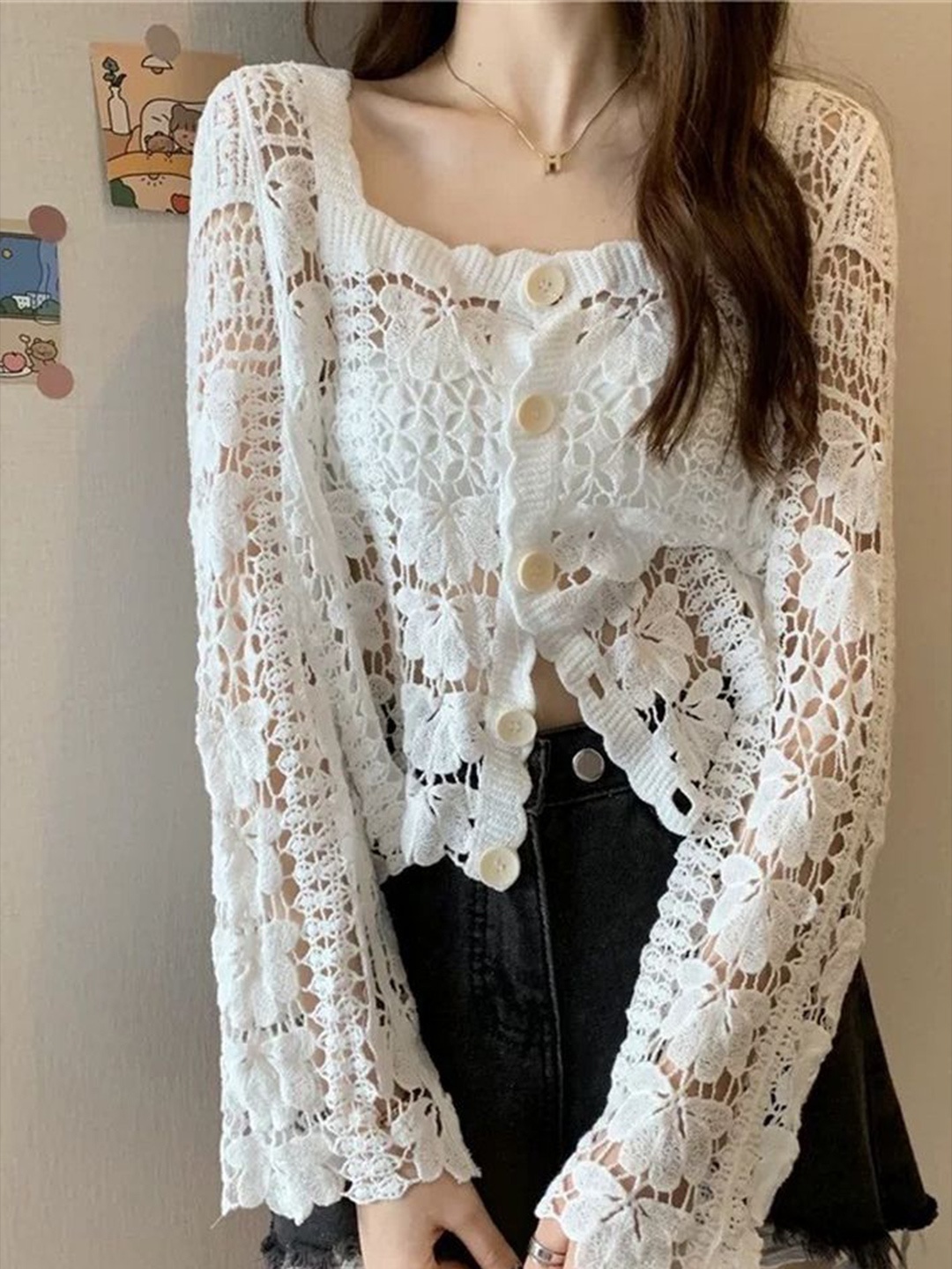 

LULU & SKY Floral Print Top, White