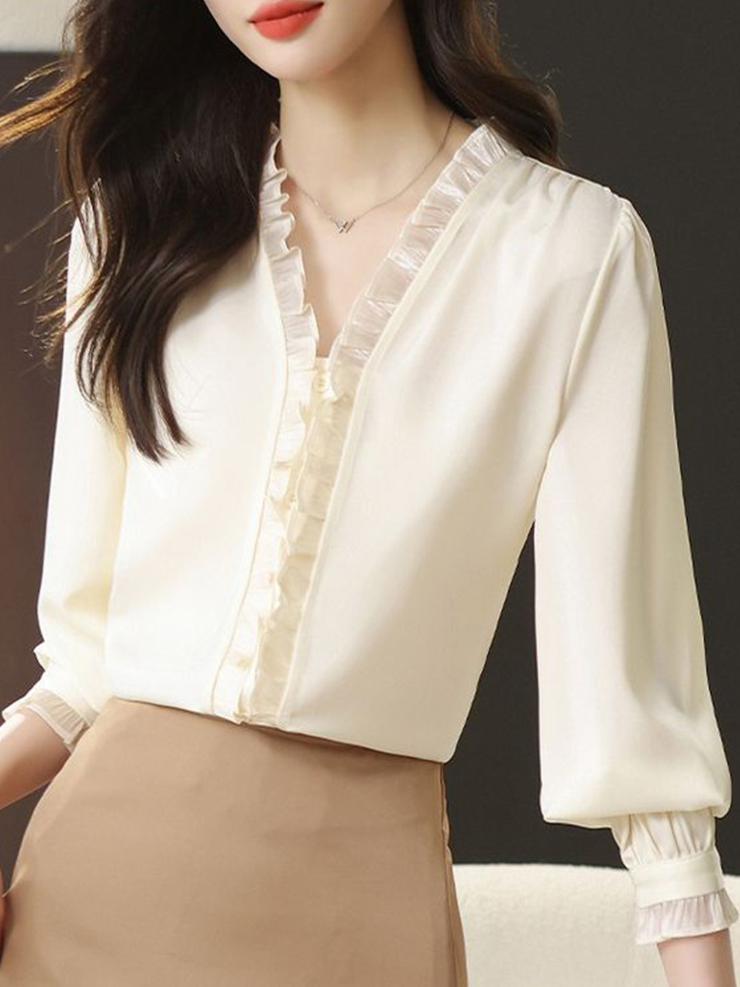 

LULU & SKY Top, Cream