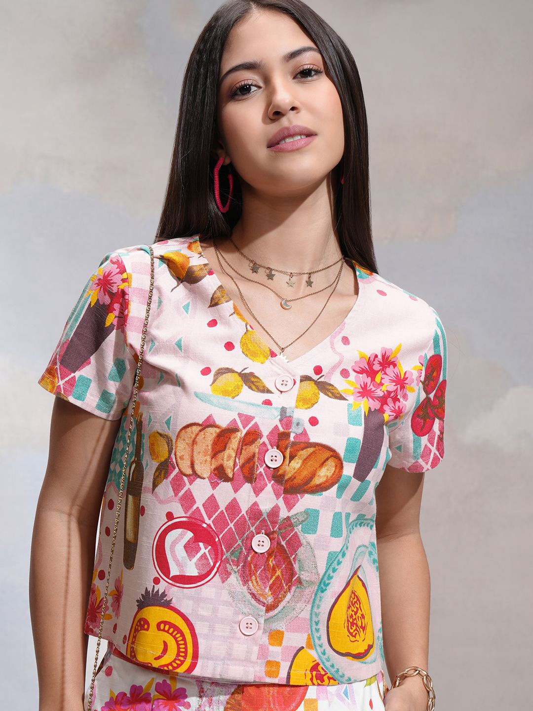 

Tokyo Talkies Women Graphic Printed Cotton Boxy Top, Pink