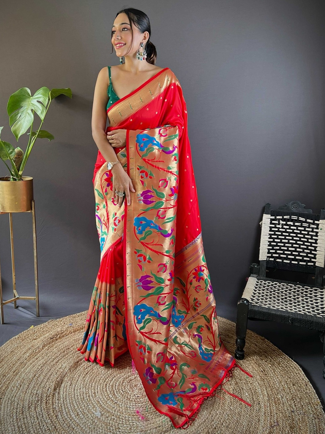 

Panzora Ethnic Motifs Zari Silk Blend Paithani Saree, Red