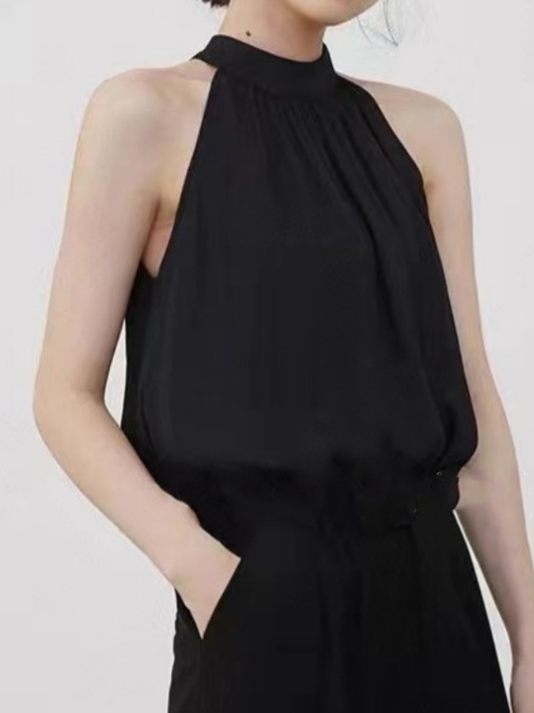 

KPOP Women Halter Neck Sleeveless Blouson Top, Black