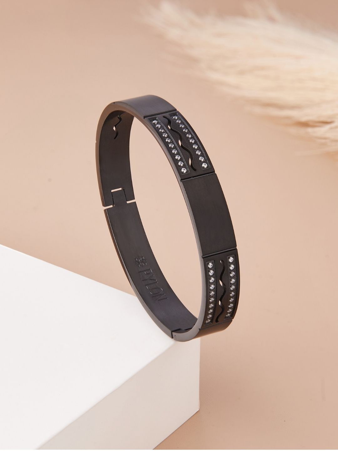 

PYLON Men American Diamond Kada Bracelet, Black