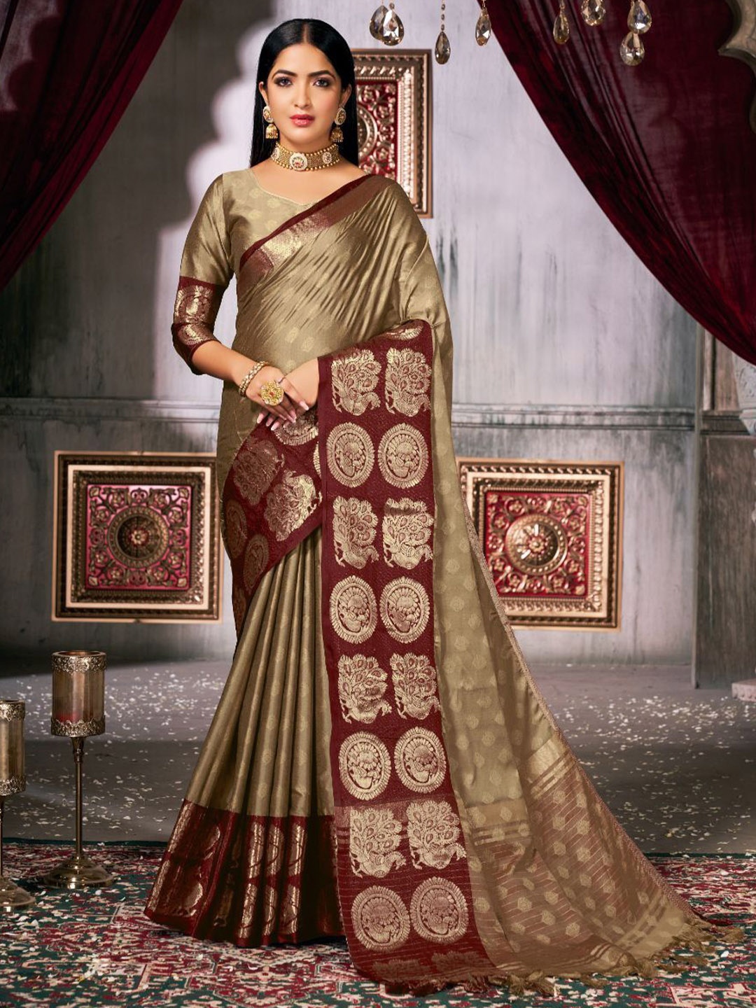 

Wuxi Ethnic Motifs Zari Pure Silk Banarasi Saree, Cream