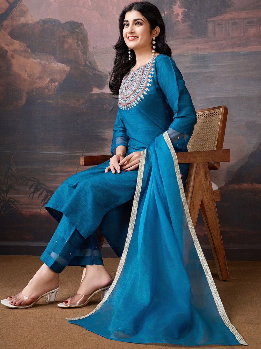 

House of Pataudi Embroidered Straight Kurta & Trouser With Dupatta, Blue