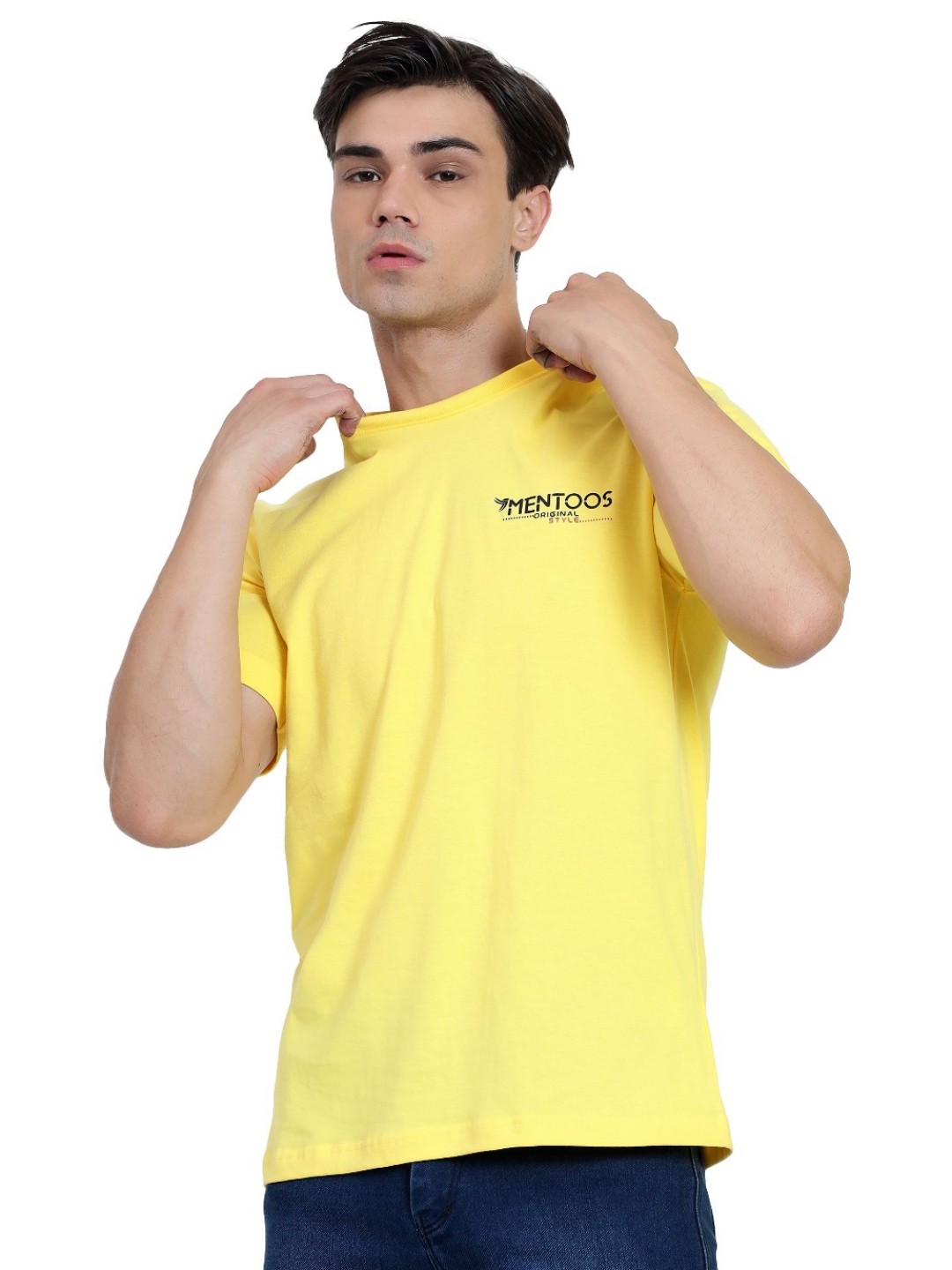 

MENTOOS Men Typography Printed Cotton T-shirt, Yellow
