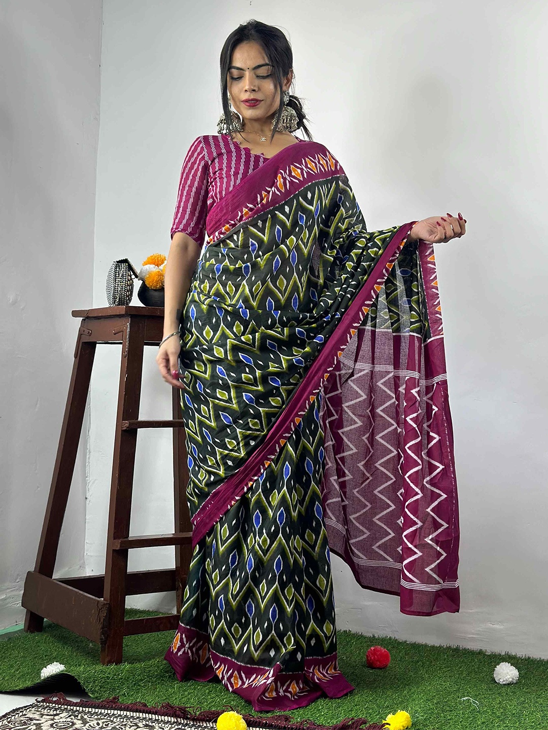 

HERE&NOW Pure Cotton Bagru Saree, Olive