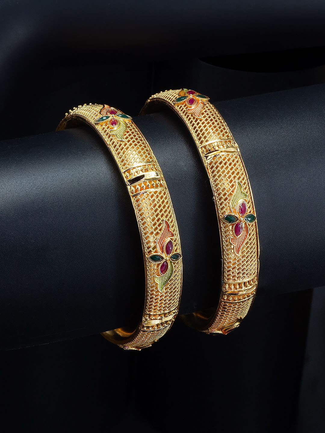 

PRIVIU Set Of 2 Gold-Plated Meenakari Bangles