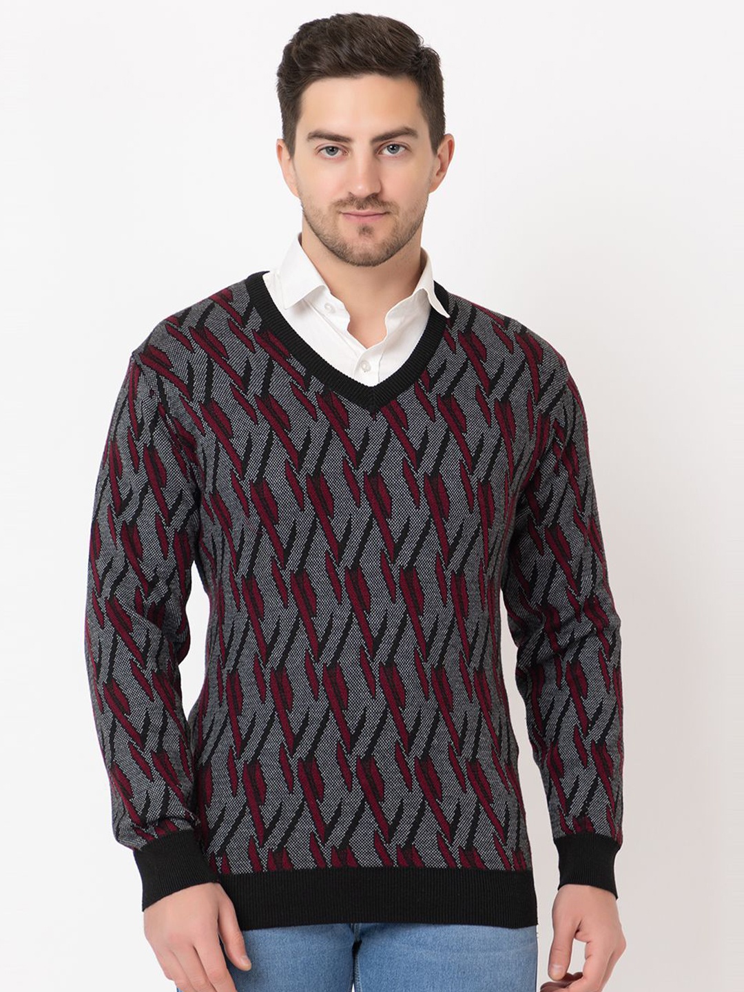 

BeriBlu Men Printed Pullover, Maroon