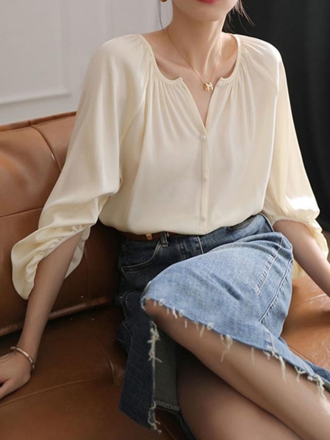 

LULU & SKY Extended Sleeves Top, Beige