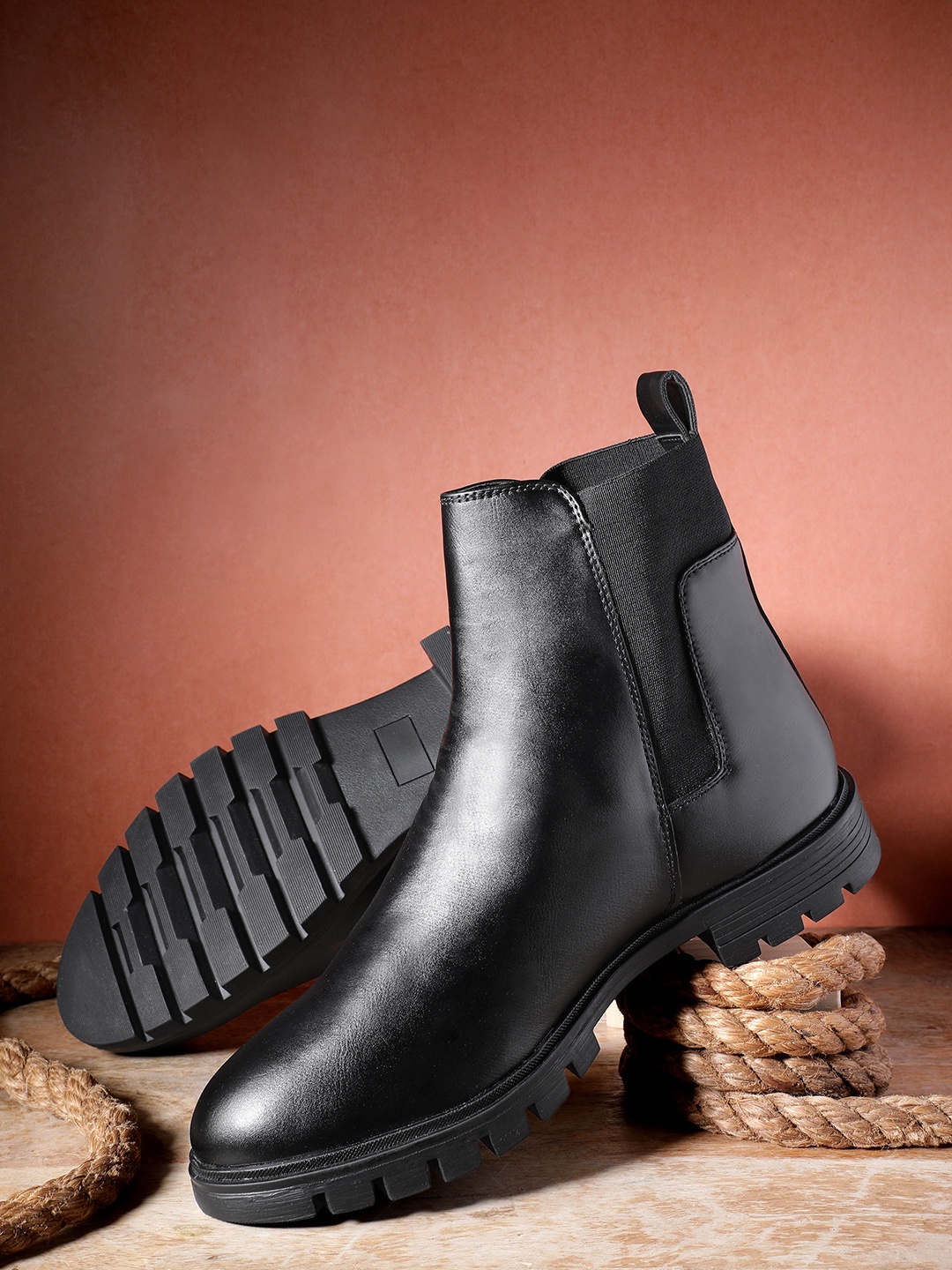 

The Roadster Lifestyle Co. Women Mid-Top Regular Boots, Black