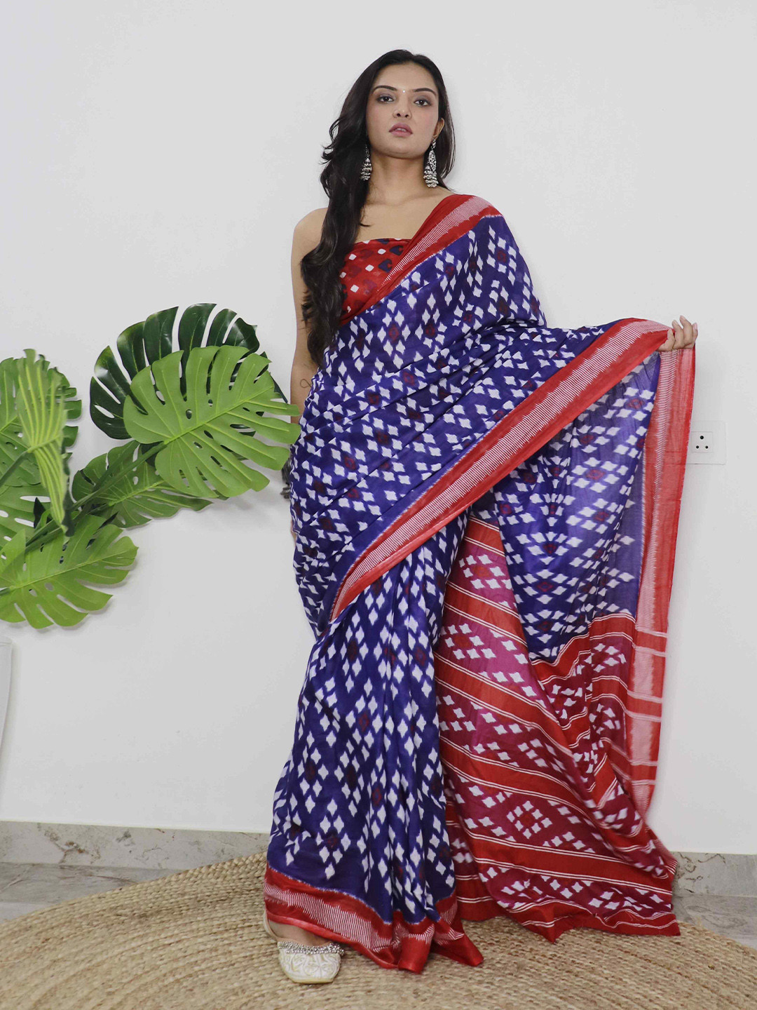 

HERE&NOW Pure Cotton Bagru Saree, Navy blue