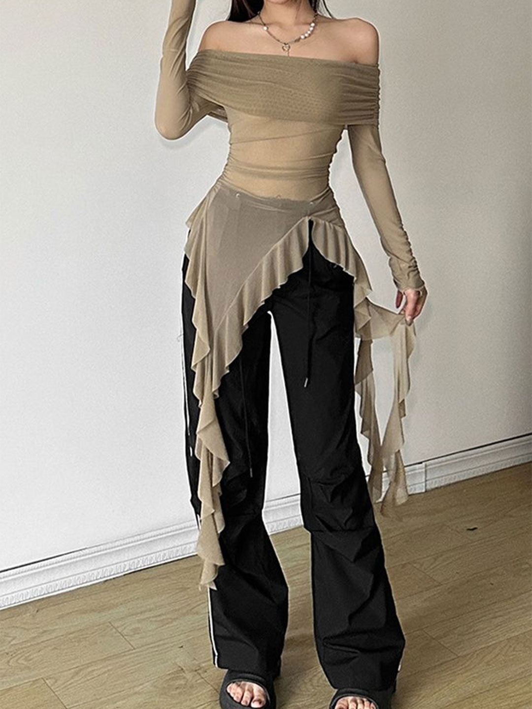 

LULU & SKY Off-Shoulder Bardot Top, Khaki