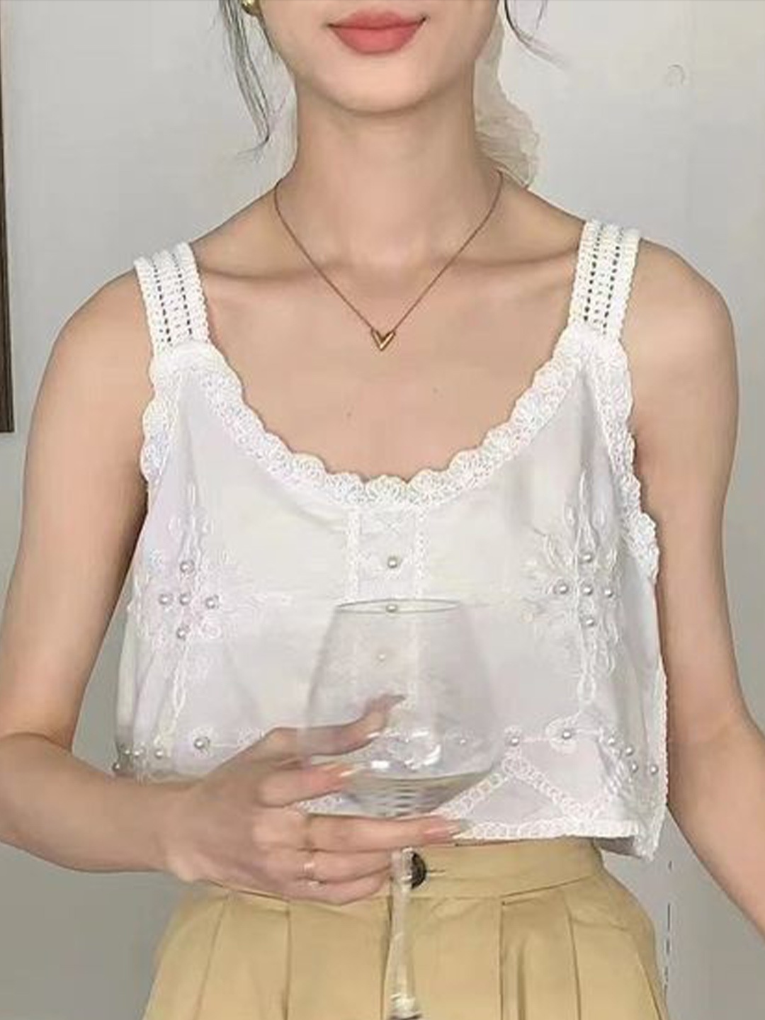 

LULU & SKY Cotton Top, White