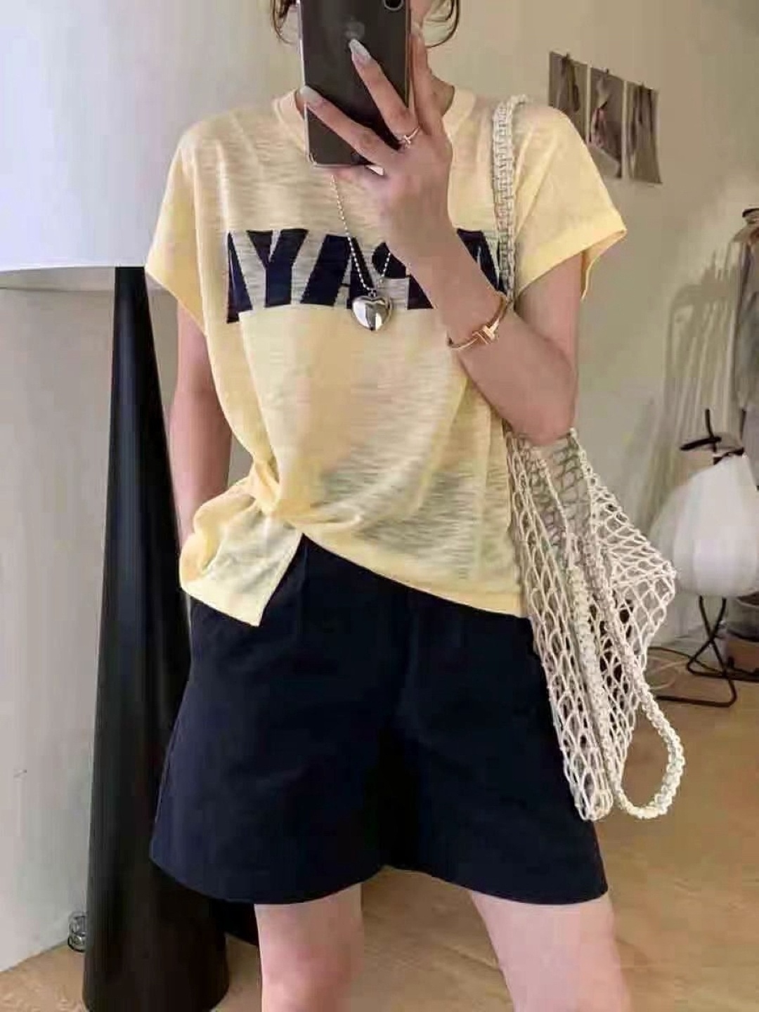 

KPOP Women Round Neck Short Sleeves Top, Yellow