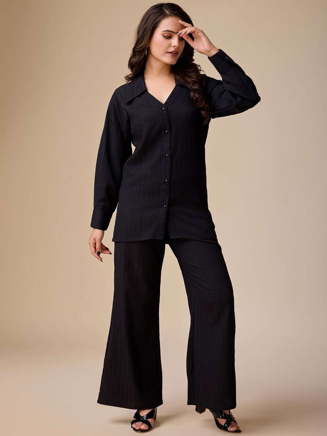 

HOUSE OF MIRA Striped Long Sleeves Linen Shirt With Trousers, Black