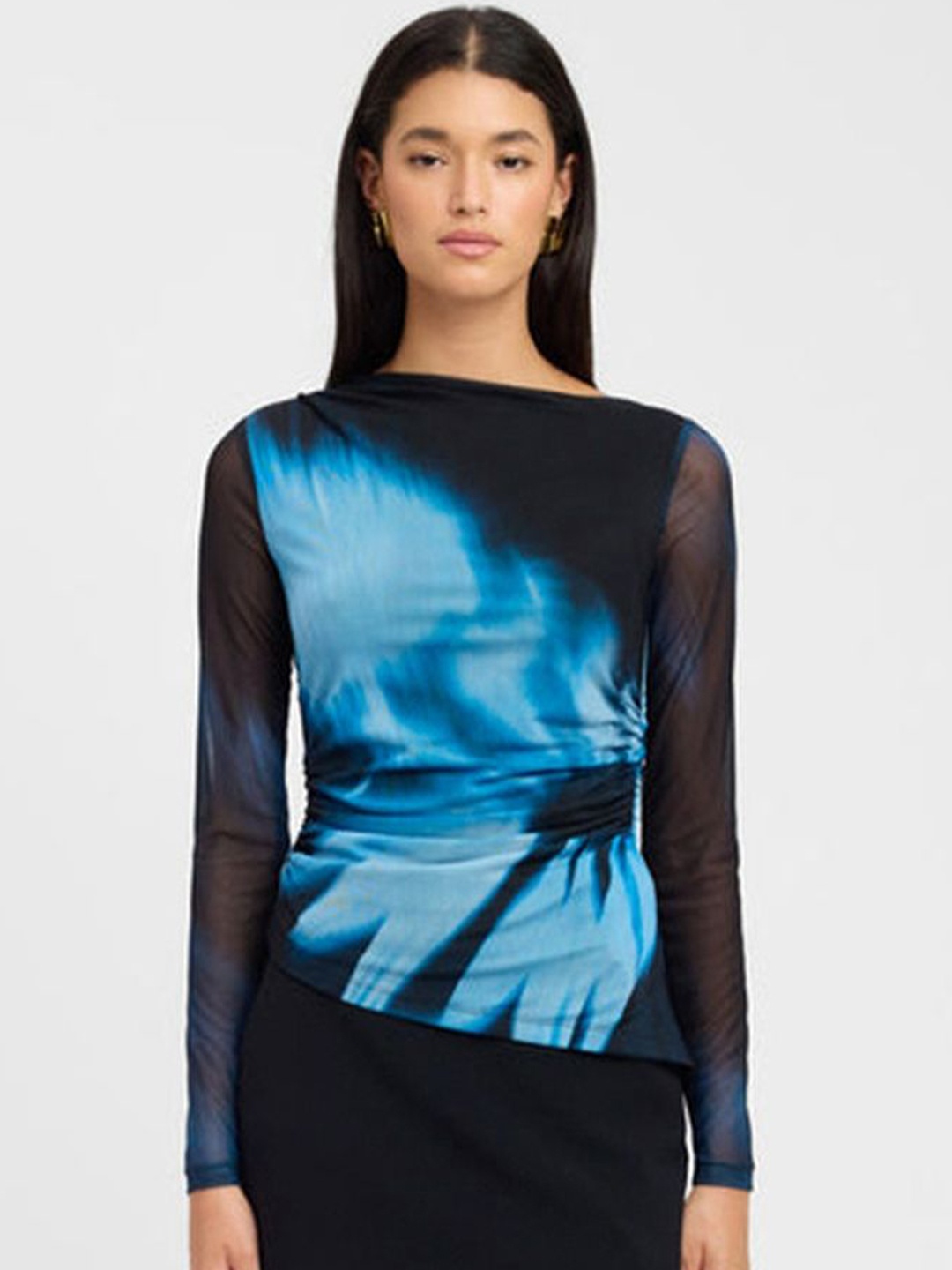 

LULU & SKY Tie and Dye Cinched Waist Top, Blue