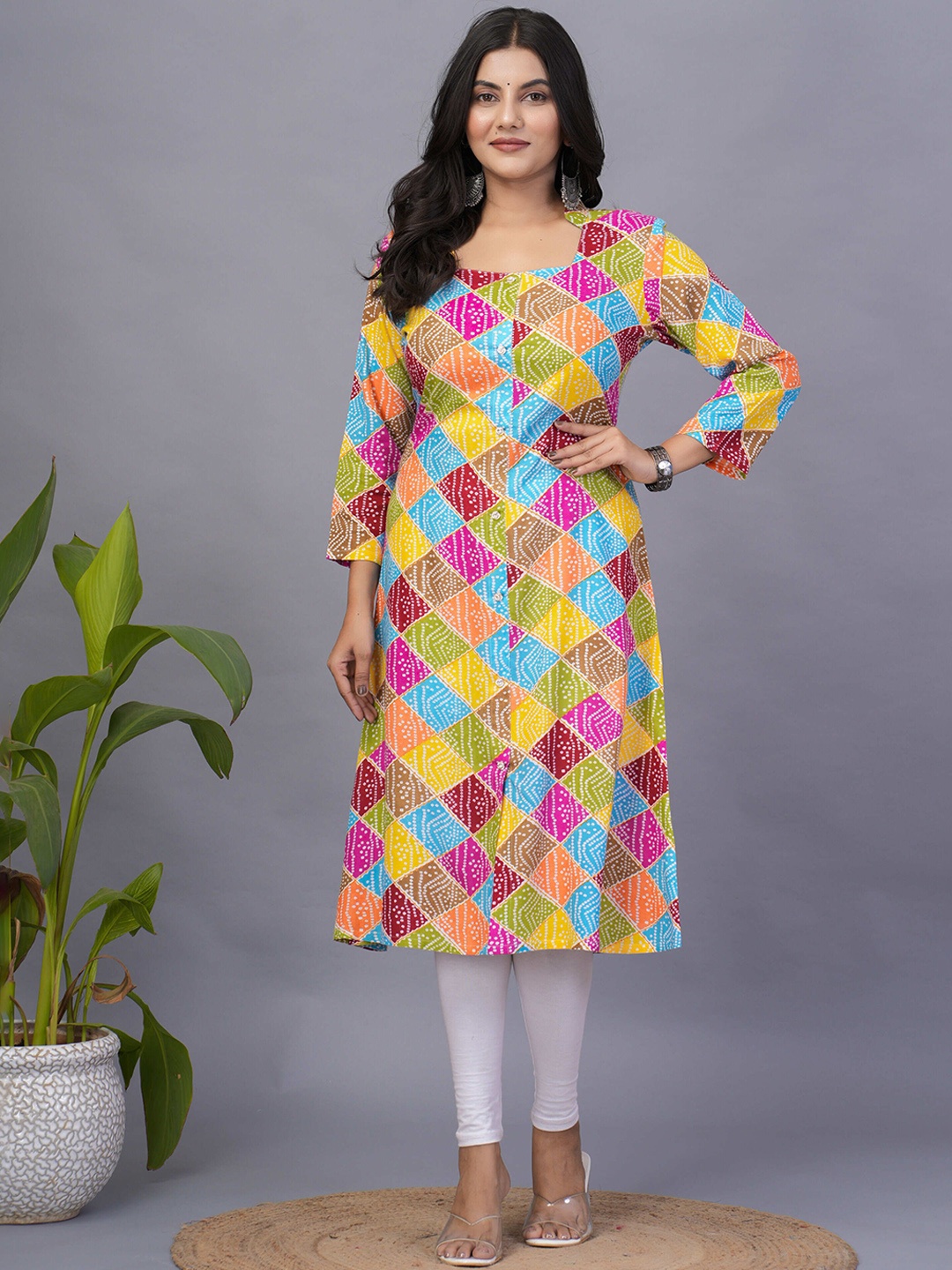 

Assamica Geometric Printed Square Neck Three-Quarter Sleeves Regular Straight Kurta, Yellow