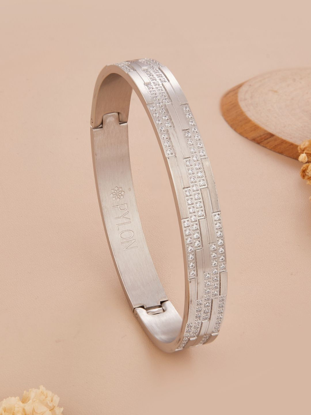 

PYLON Men American Diamond Oxidised Kada Bracelet, Silver