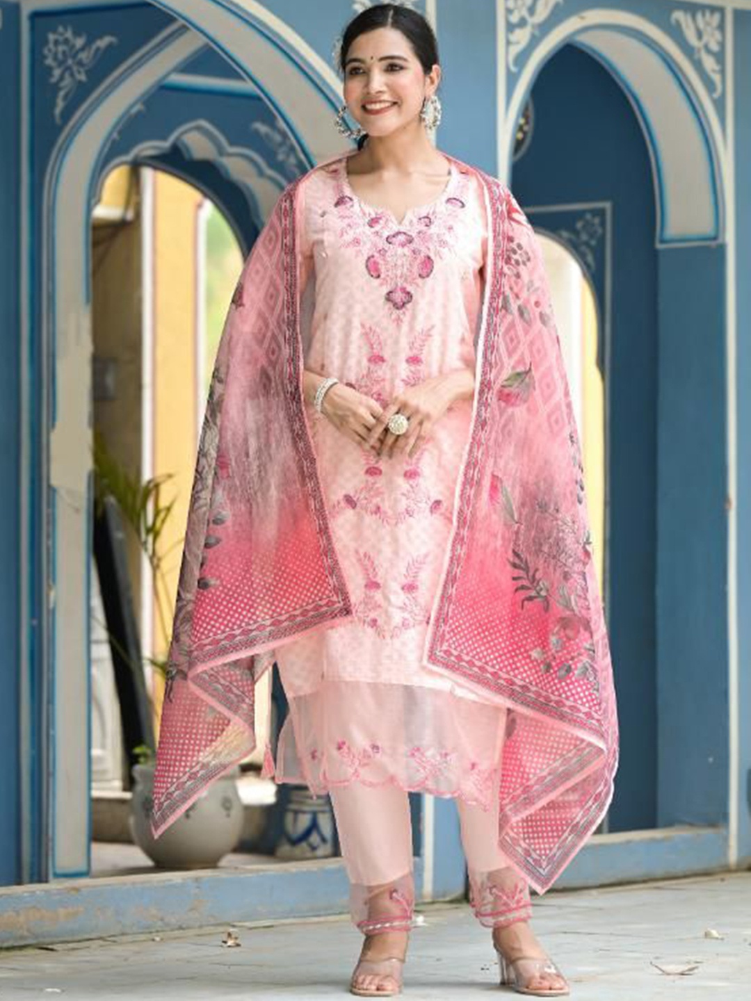 

FLAVIA CREATION Floral Printed Regular Pure Cotton Straight Kurta with Trousers & Dupatta, Pink