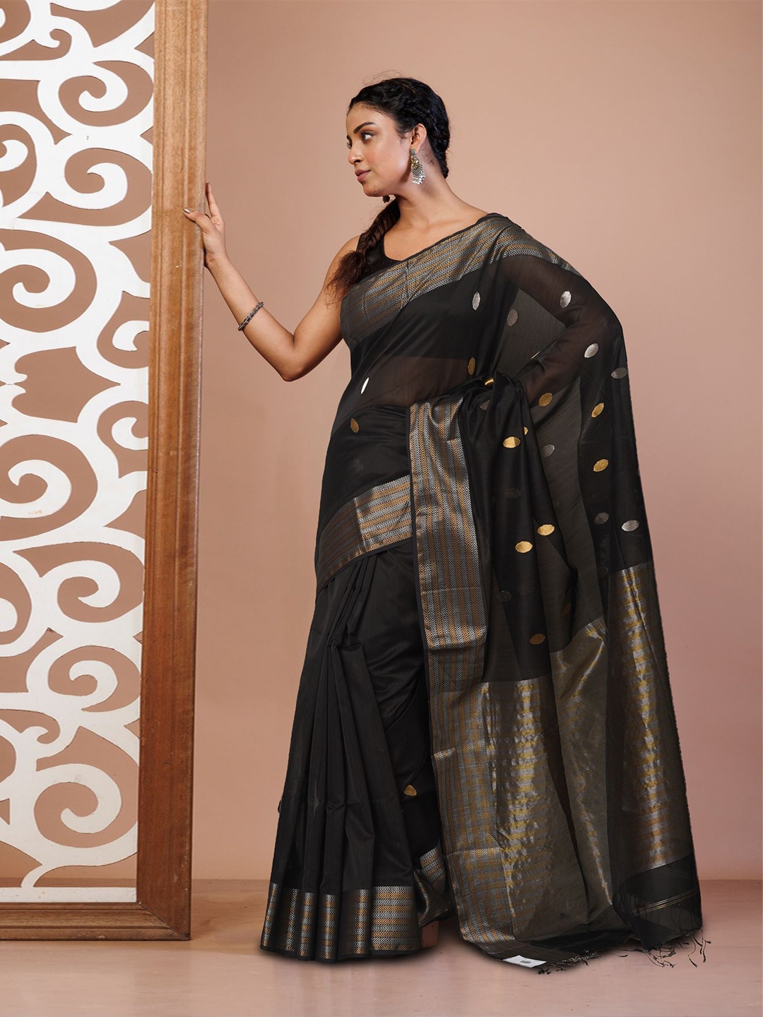 

Unnati Silks Woven Design Zari Handloom Maheshwari Saree, Black