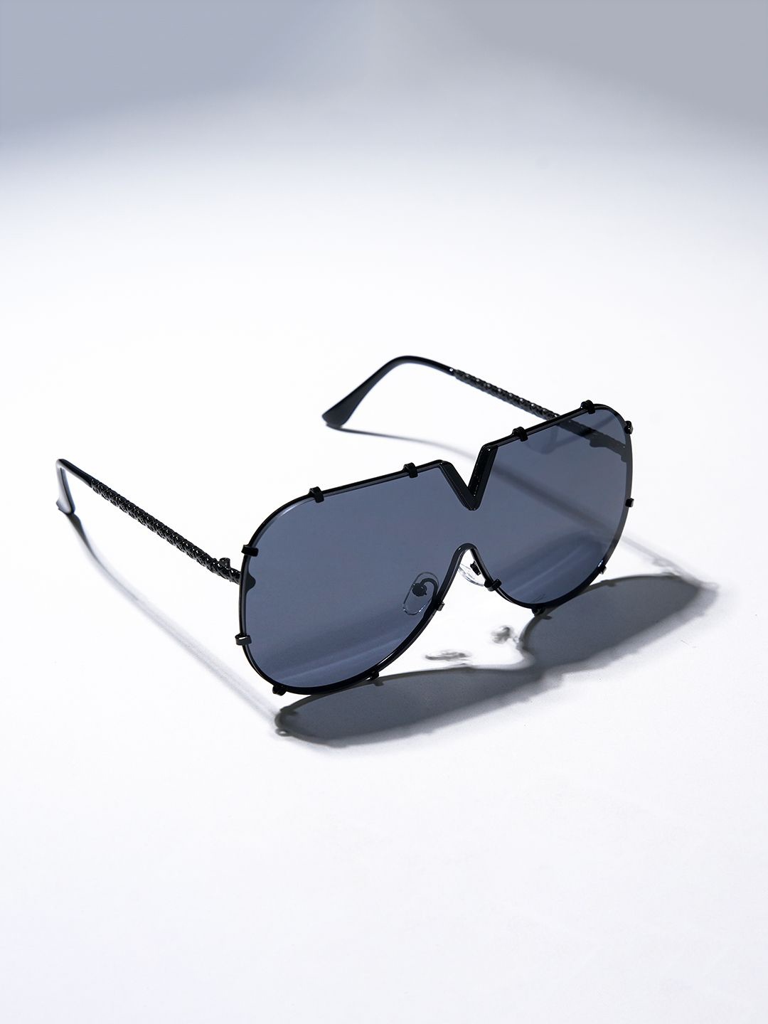 

CHOKORE Unisex Other Sunglasses with Polarised and UV Protected Lens, Black