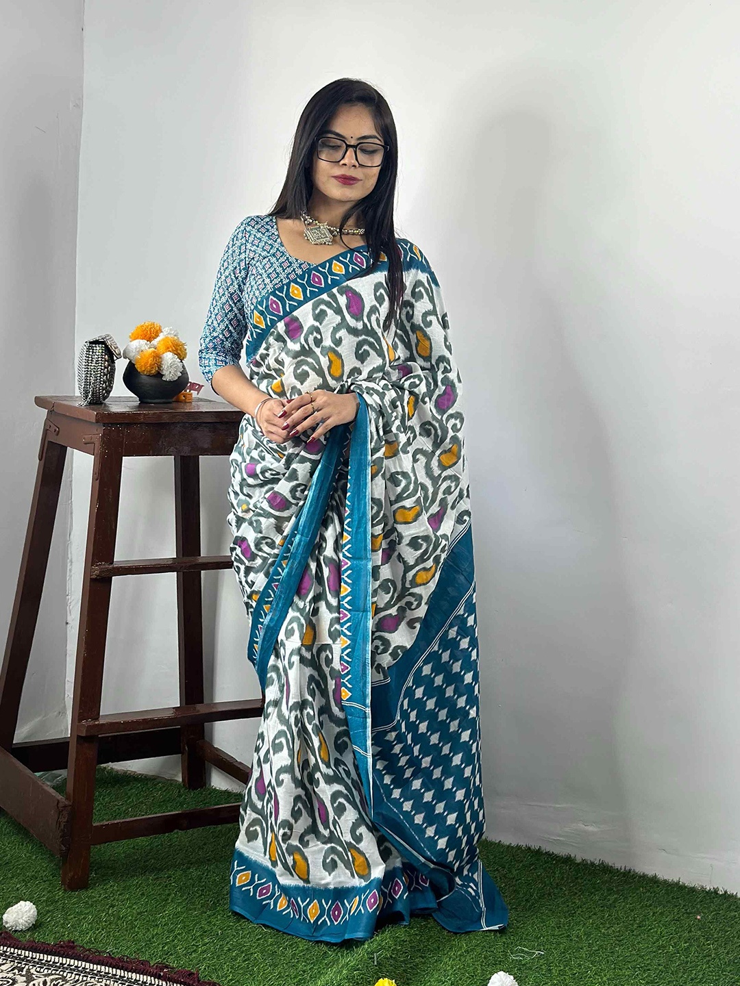 

HERE&NOW Ethnic Motifs Pure Cotton Bagru Saree, White