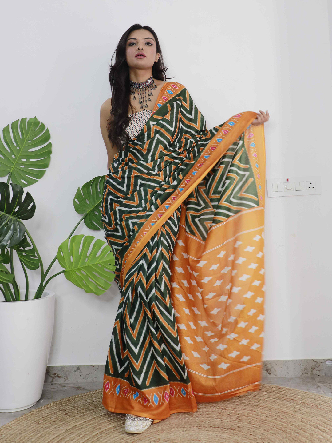 

HERE&NOW Pure Cotton Bagru Saree, Green