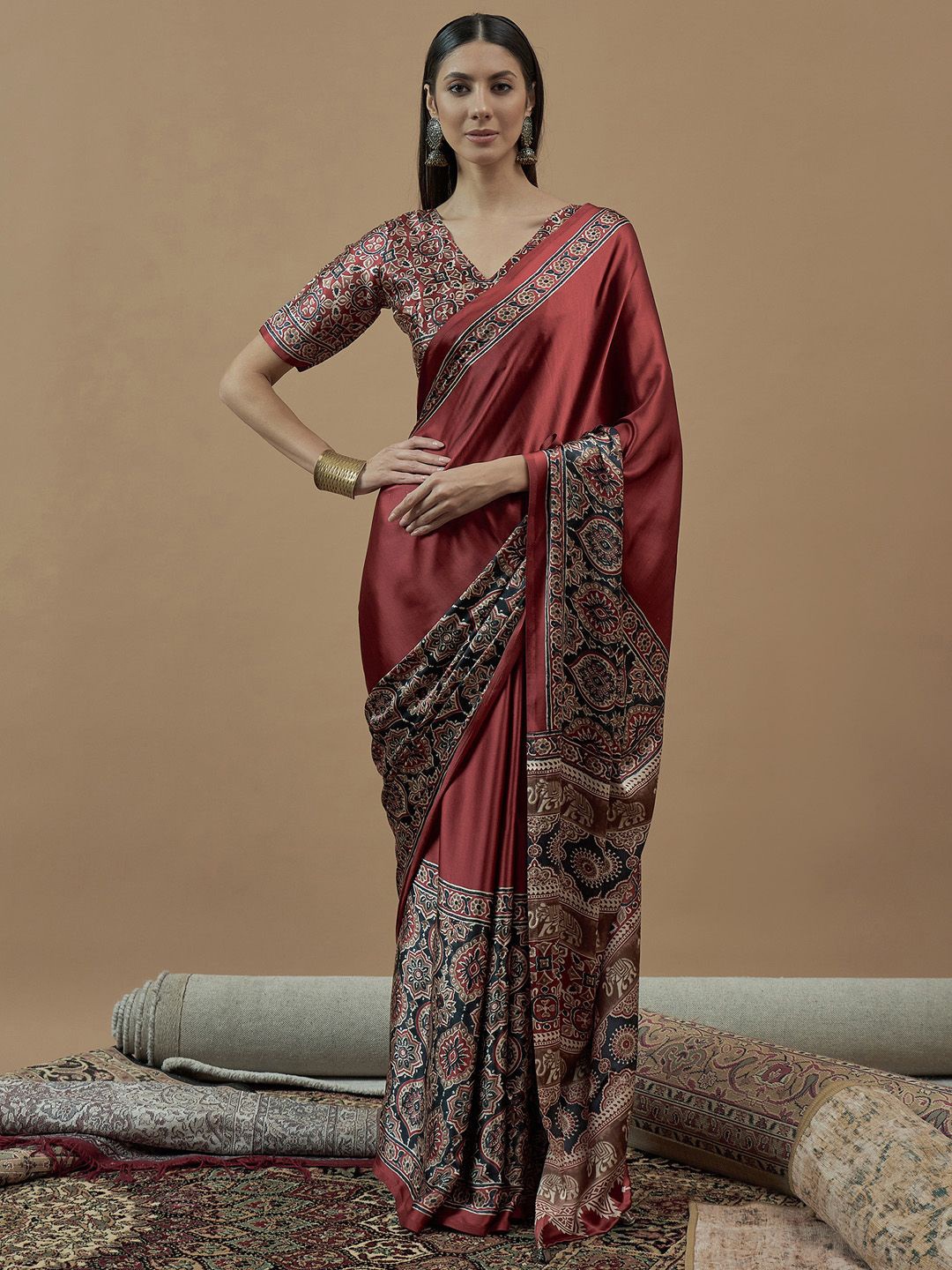 

Anouk Ajrak Block Poly Crepe Block Print Saree, Maroon