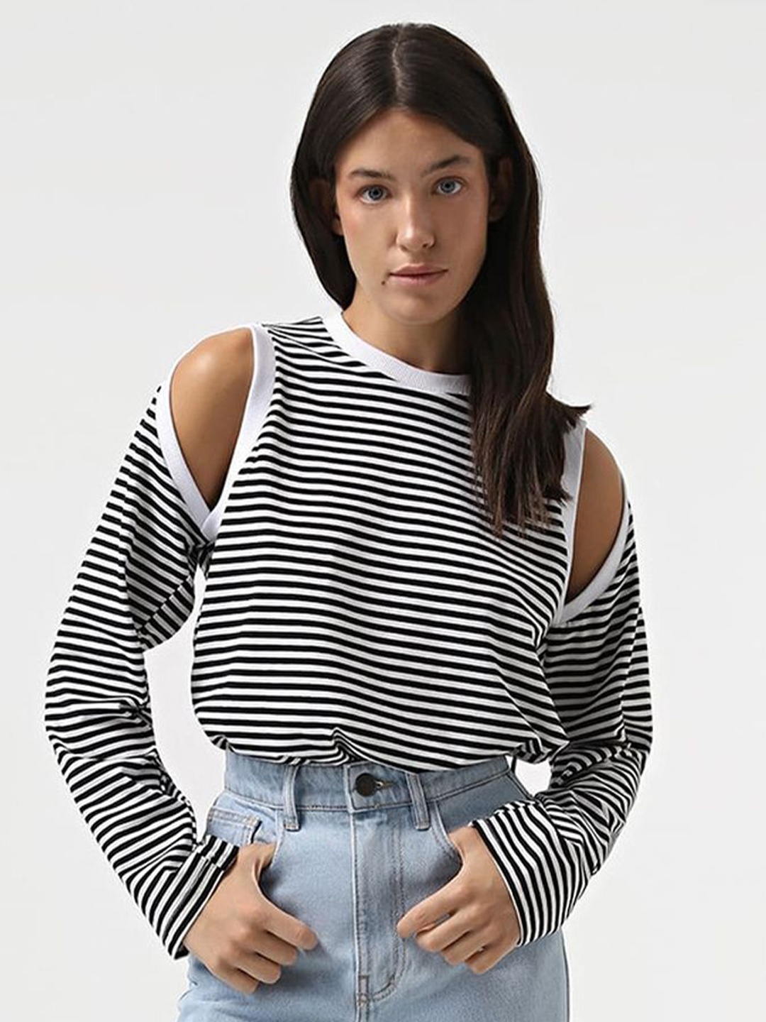 

LULU & SKY Striped Cold-Shoulder Top, White