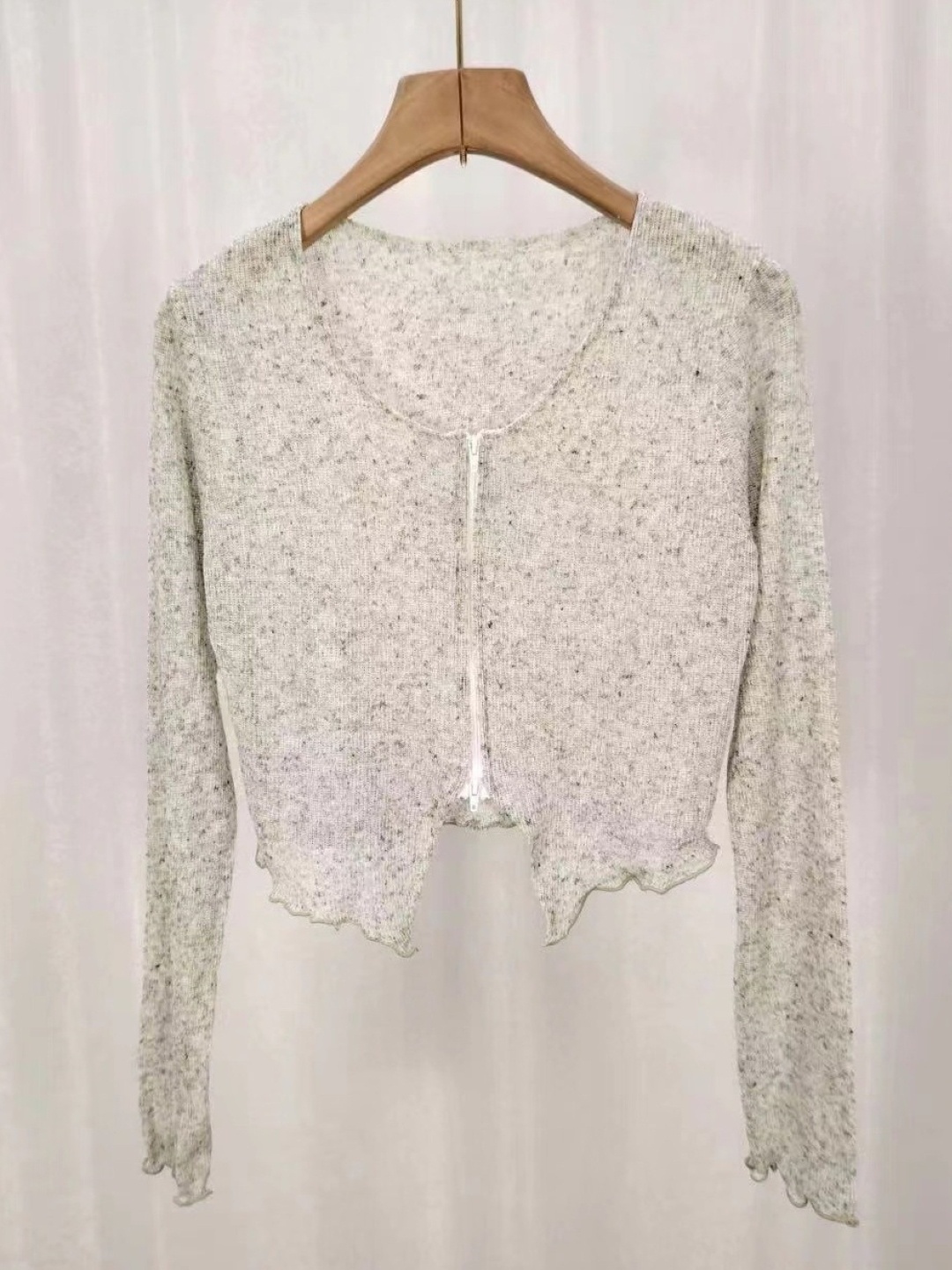

KPOP Women Top, Cream