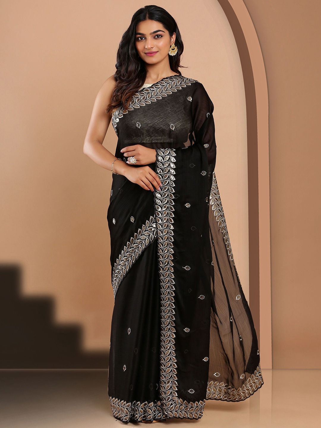 

Kalyan Silks Embellished Embroidered Poly Chiffon Jamdani Saree, Black