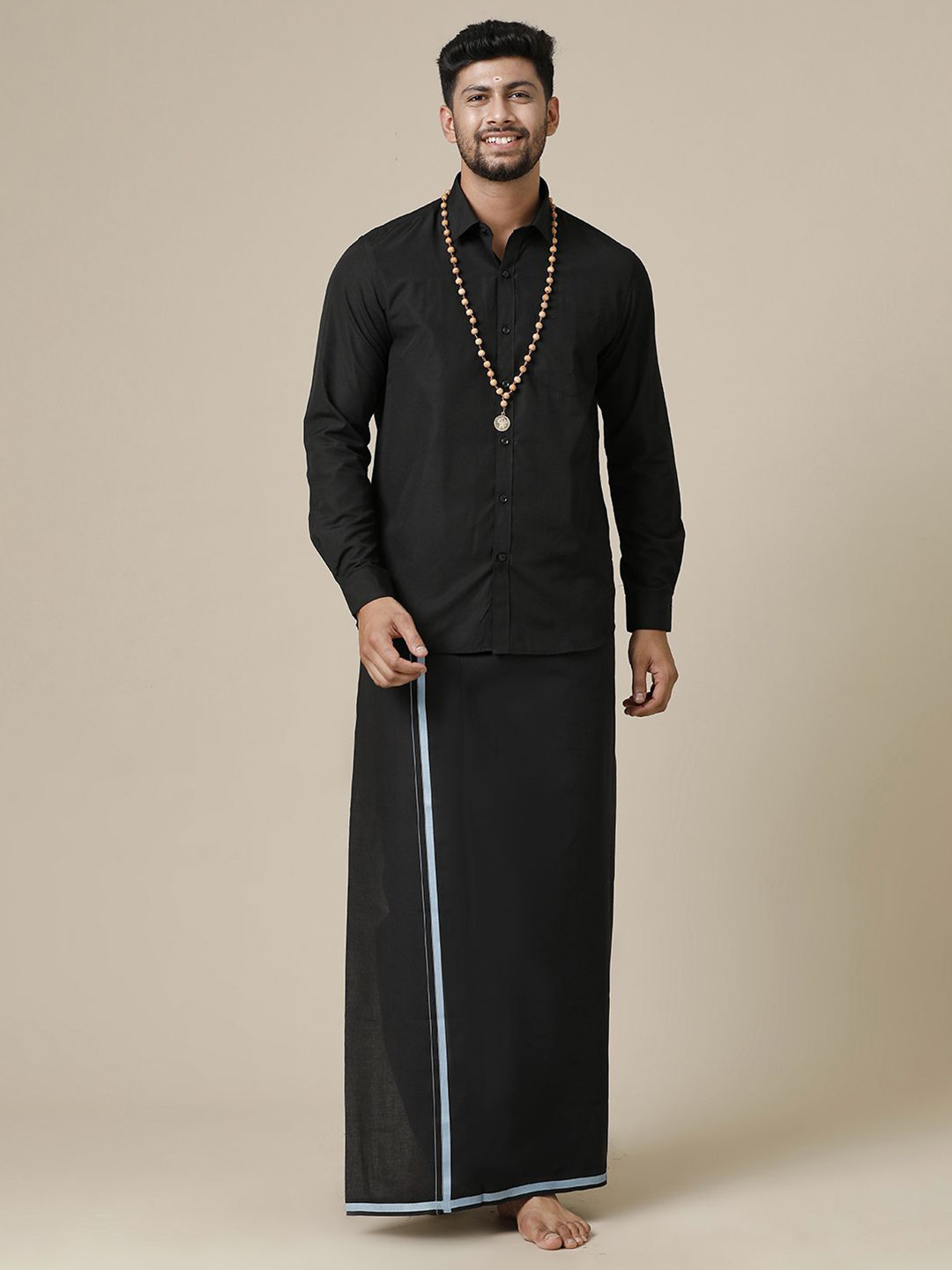 

Ramraj Men Solid Full Sleeve Shirt With Dhoti, Black