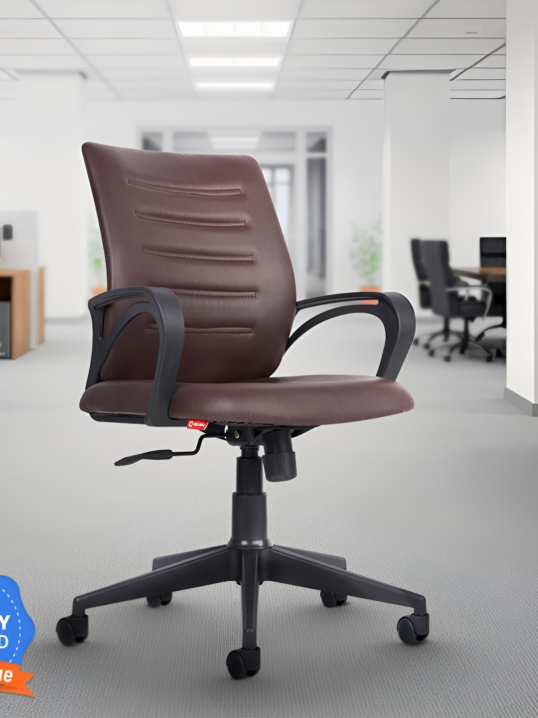 

CELLBELL Desire C104 Brown & Black Medium-Back Leatherette Office Executive Chair