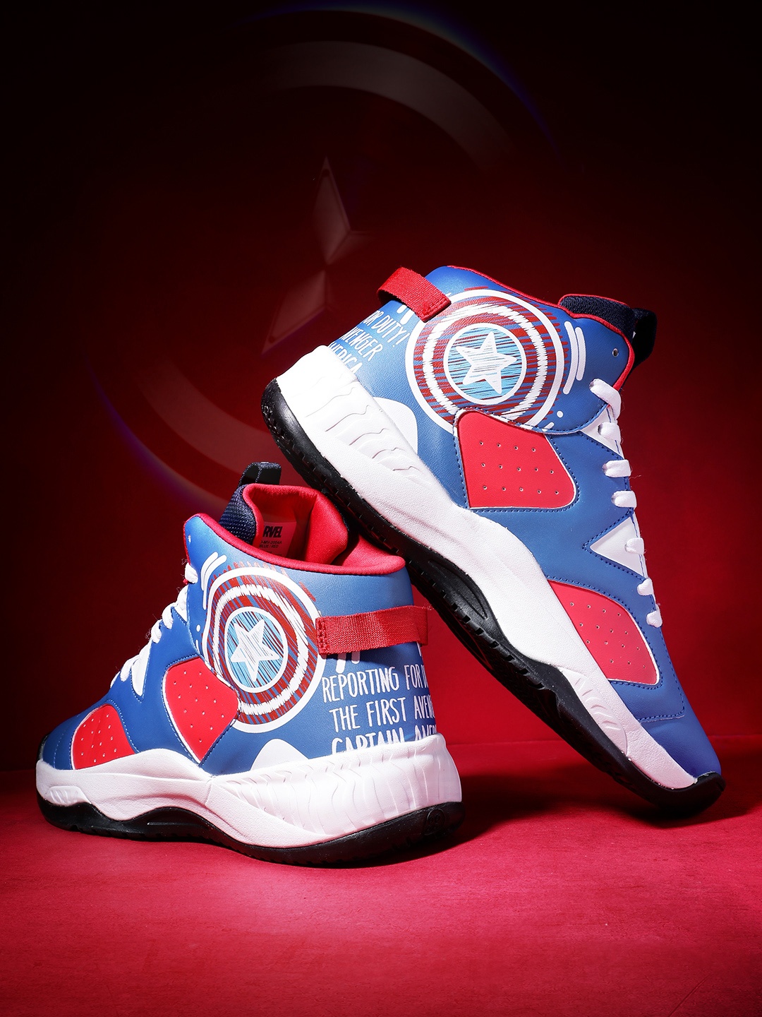 

MARVEL STREET Men Captain America Printed Mid-Top Sneakers, Blue