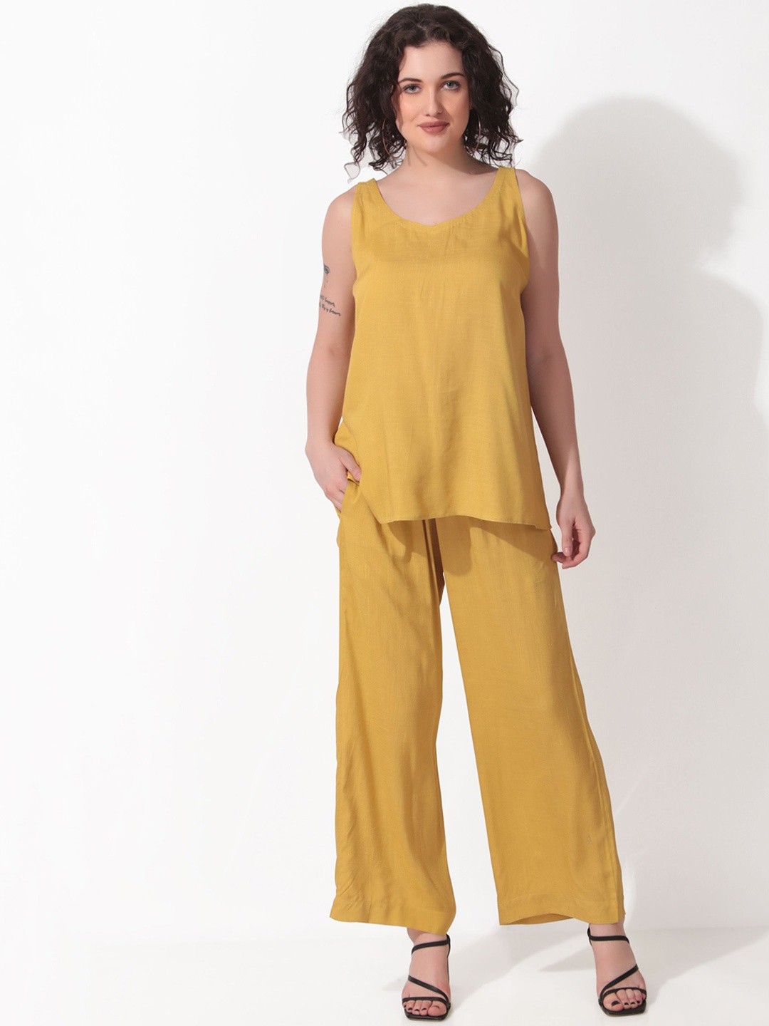 

Seryeon Round Neck Sleeveless Top With Trouser, Mustard
