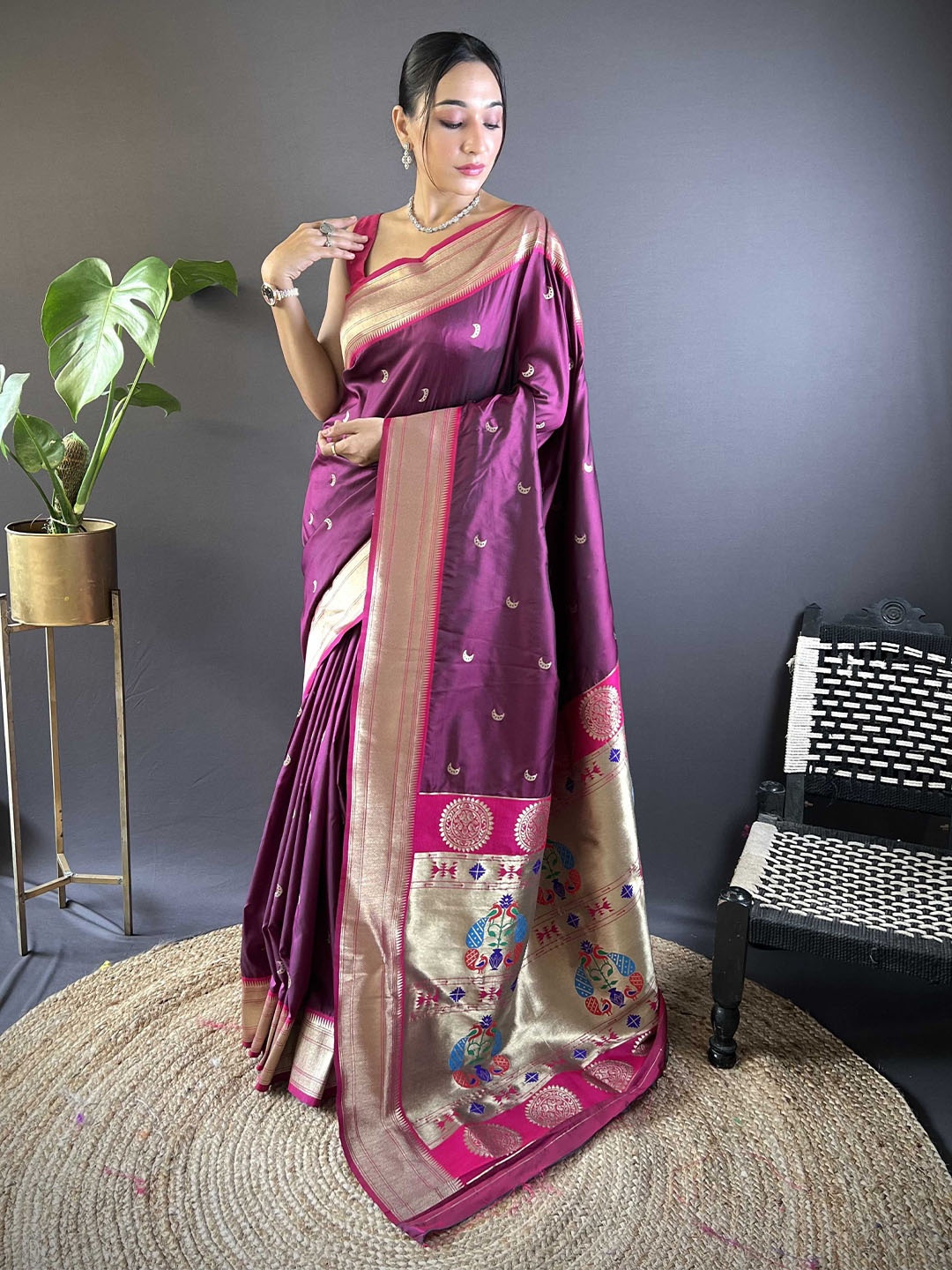 

Panzora Woven Design Zari Silk Blend Paithani Saree, Purple