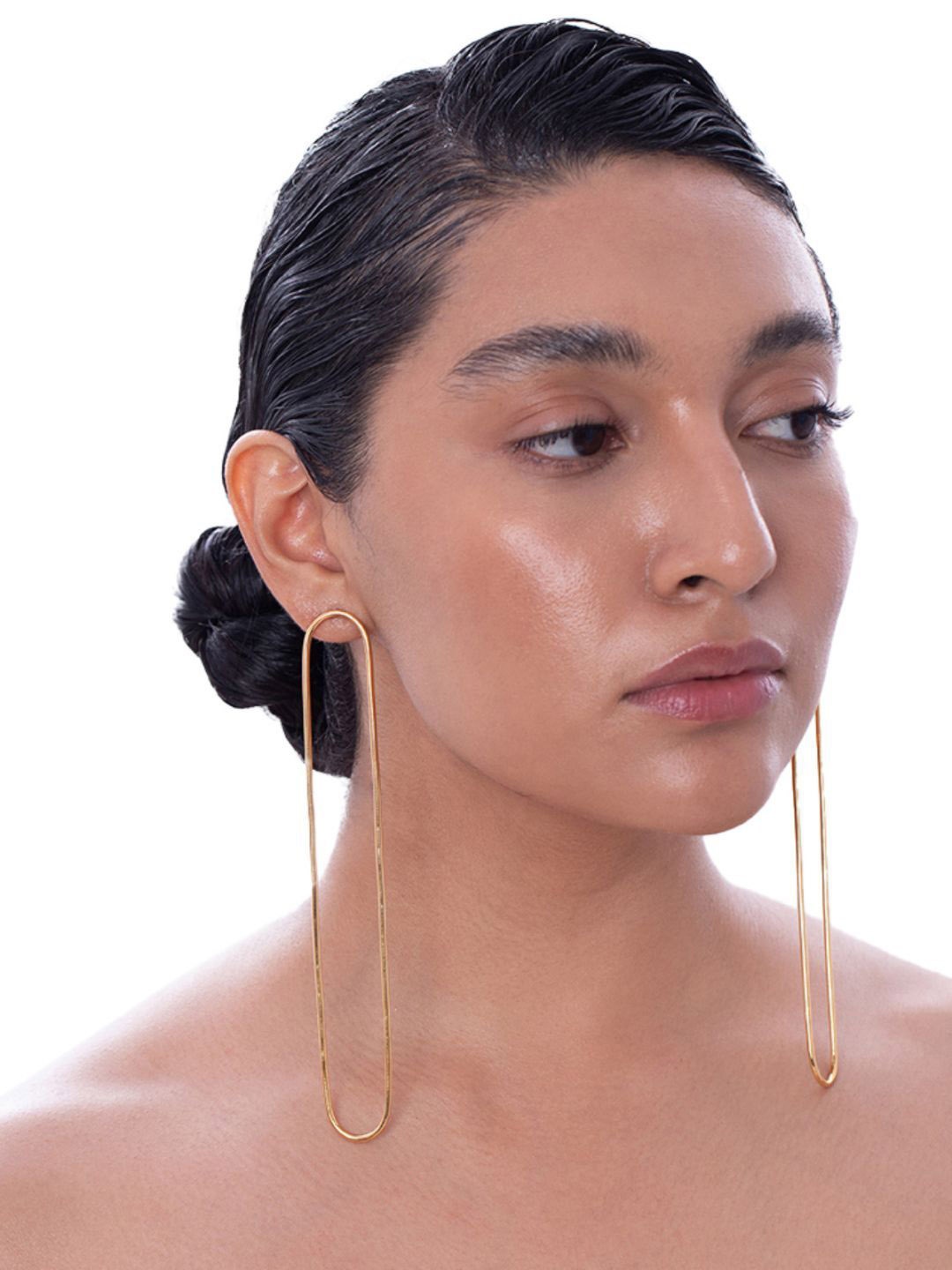

Ethnic Andaz Oval Drop Earrings, Gold