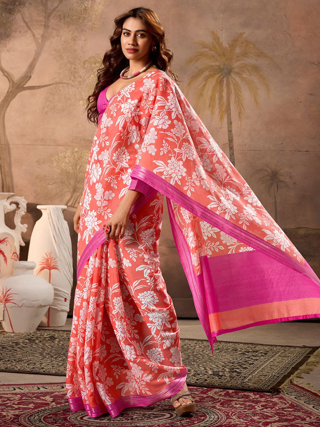 

Panzora Floral Zari Saree, Peach