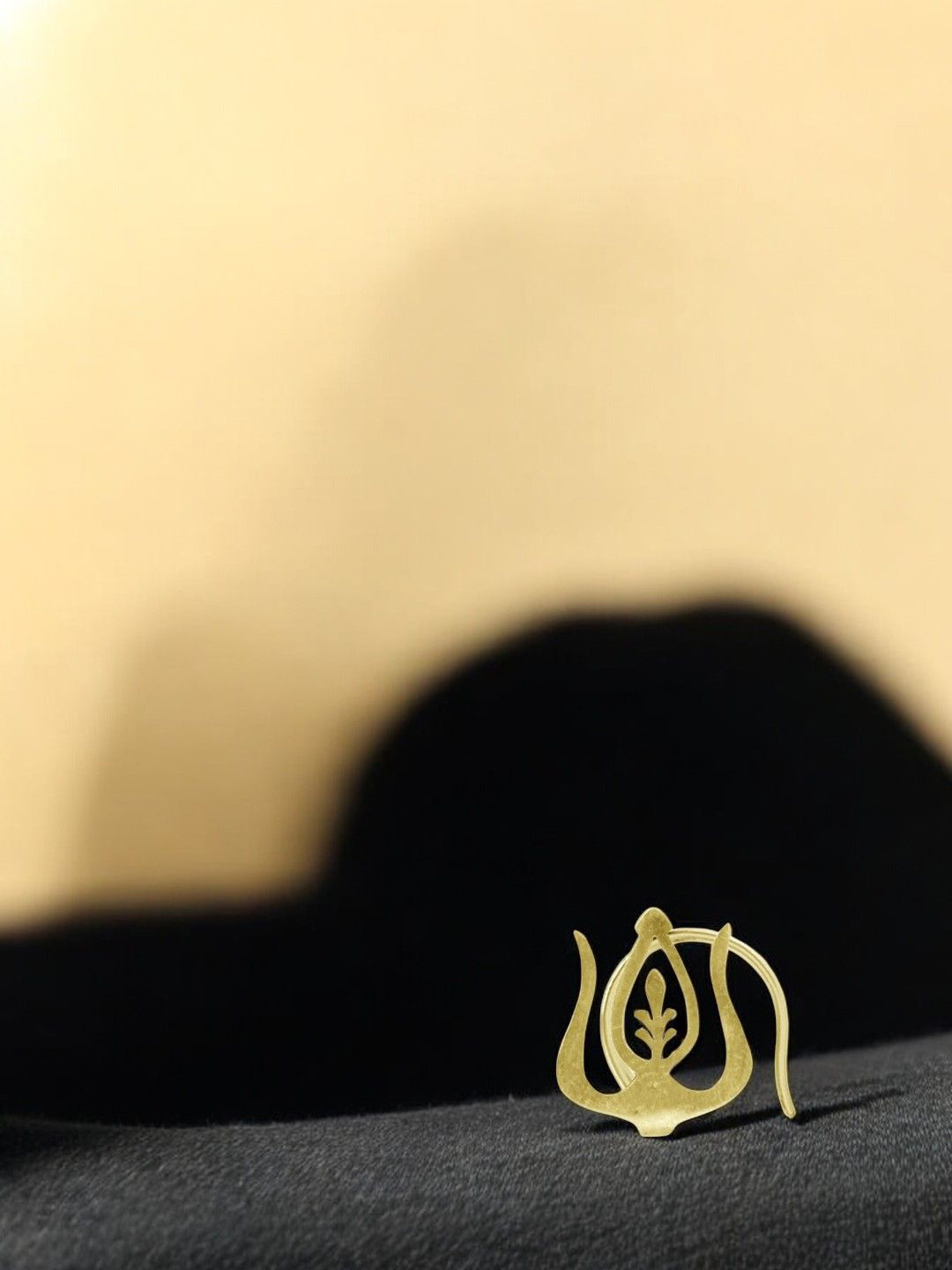 

Sangria 925 Sterling Silver Trishul Stud Nosepin, Gold