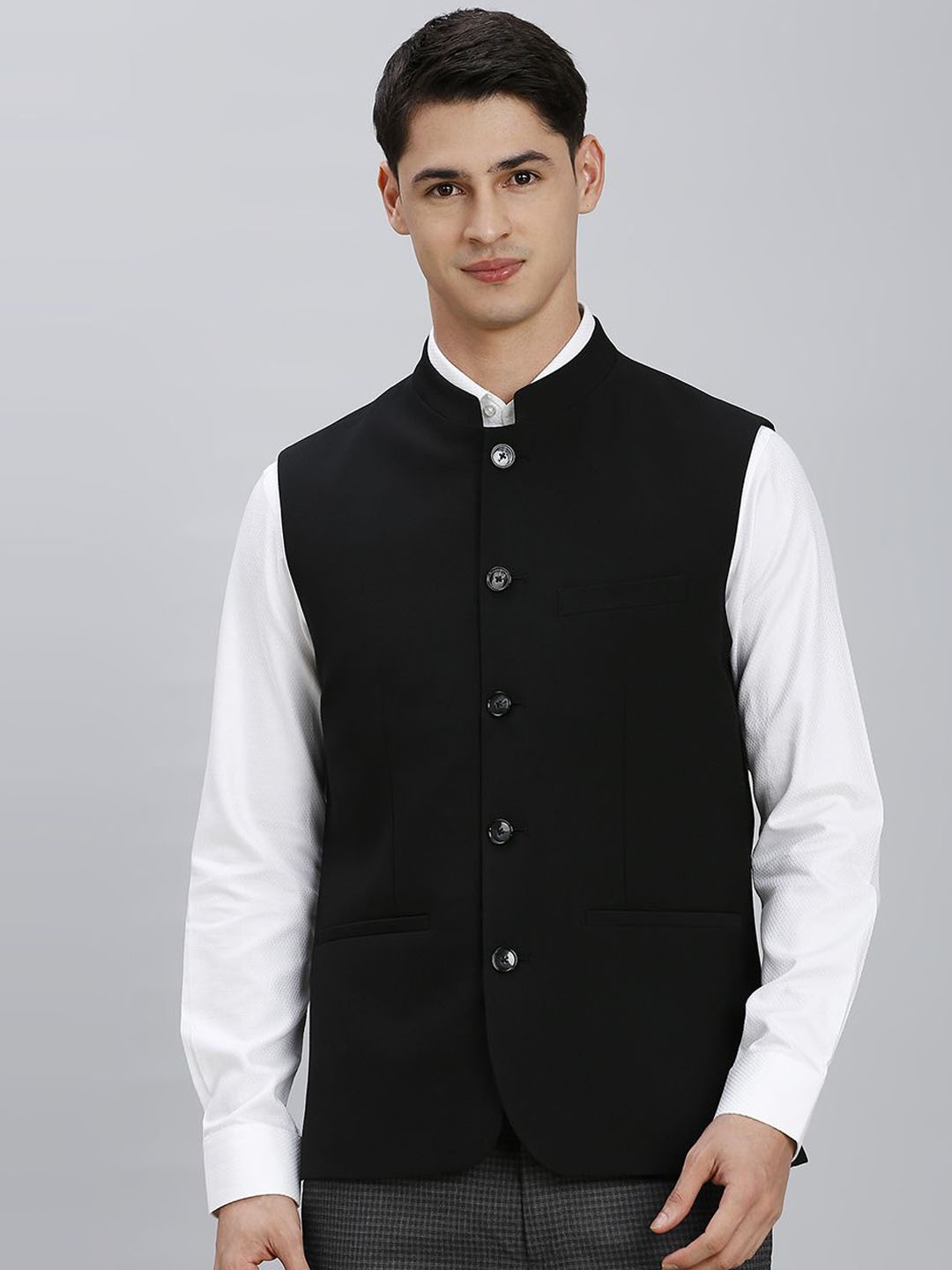 

Reid & Taylor Tailor Fit Mandarin Collar Nehru Jackets, Black