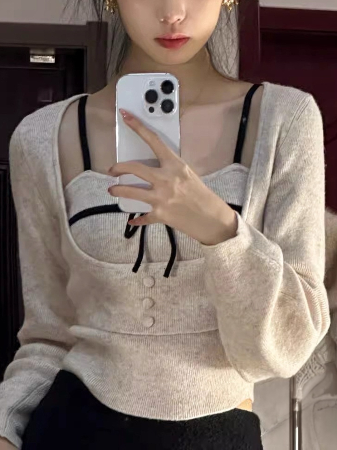 

KPOP Women Square Neck Long Sleeves Top, Brown