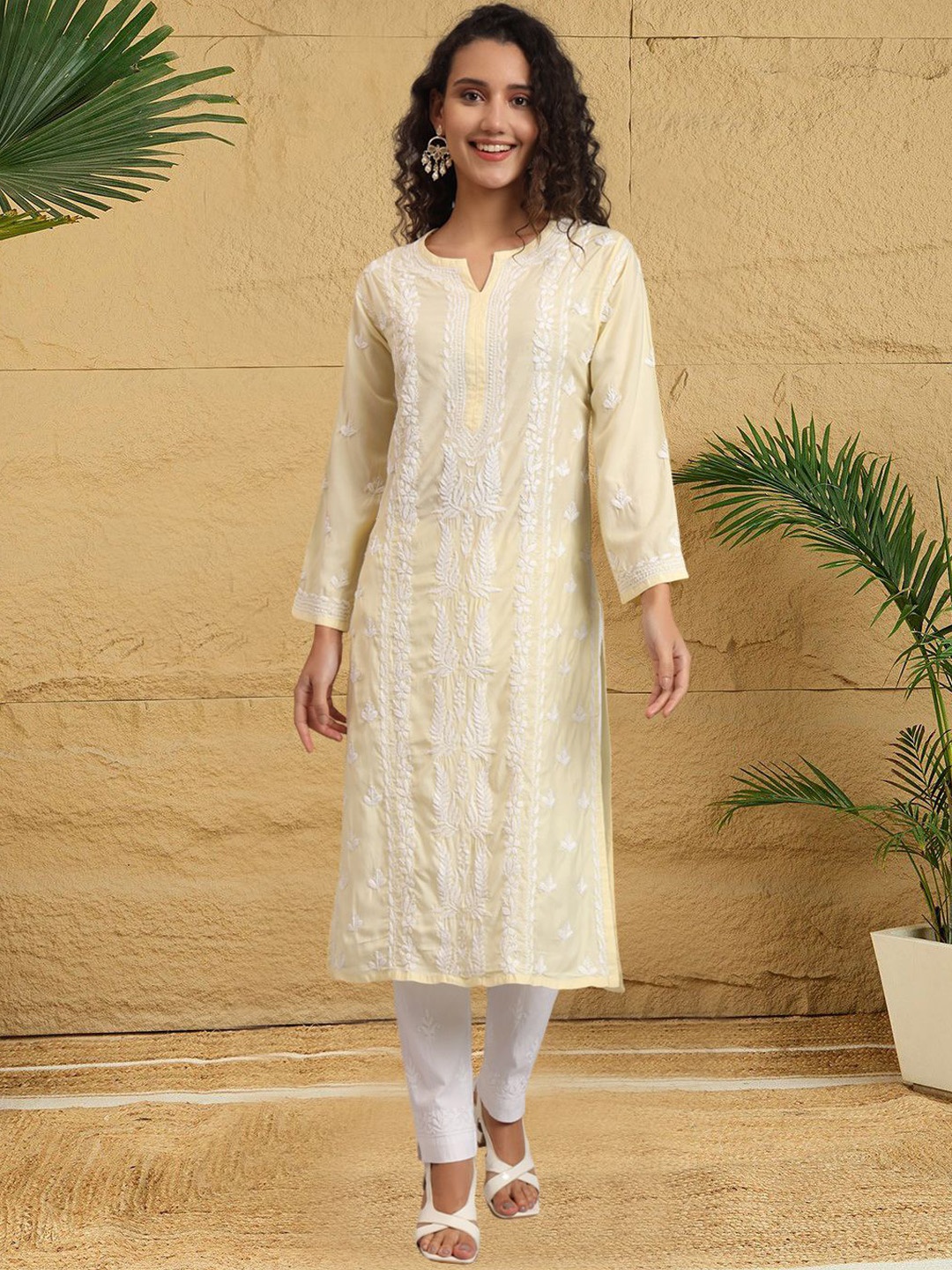 

PARAMOUNT CHIKAN Women Ethnic Motifs Embroidered Chikankari Floral Kurta, Yellow