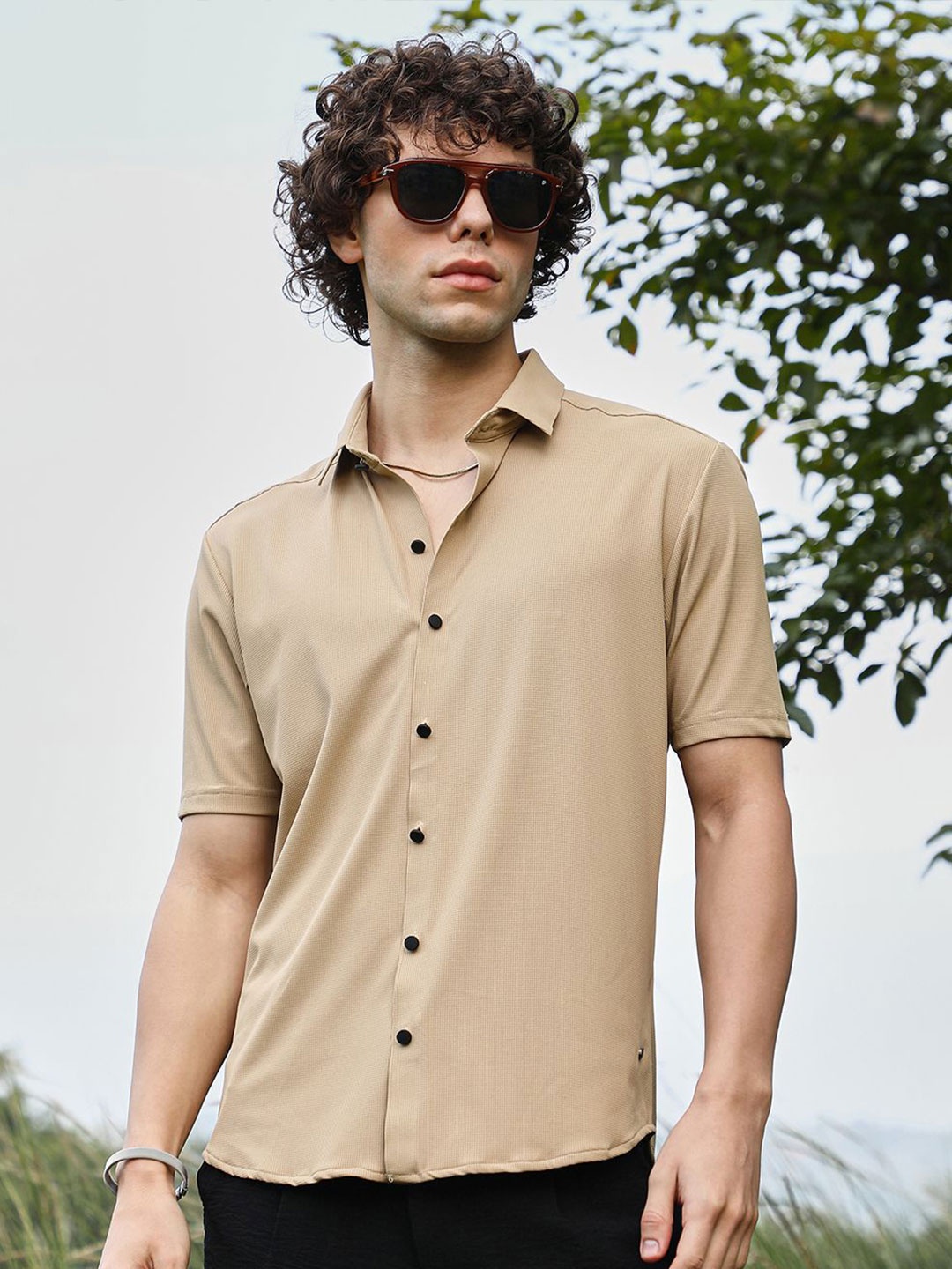 

Campus Sutra Men Comfort Opaque Casual Shirt, Beige