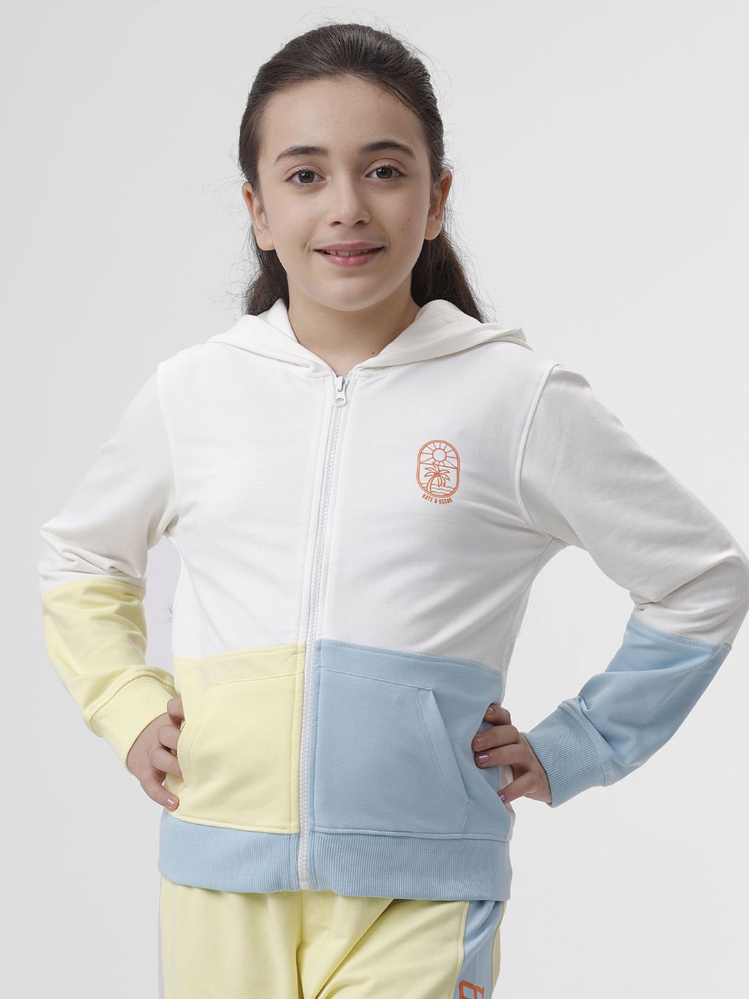 

KATE & OSCAR Unisex Kids Hooded Sweatshirt, Multi