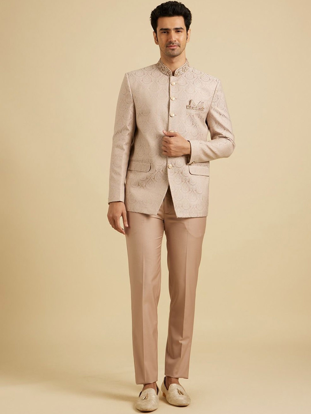 

Manyavar 2-Pcs Woven Design Bandhgala Tailored FitSuit, Pink